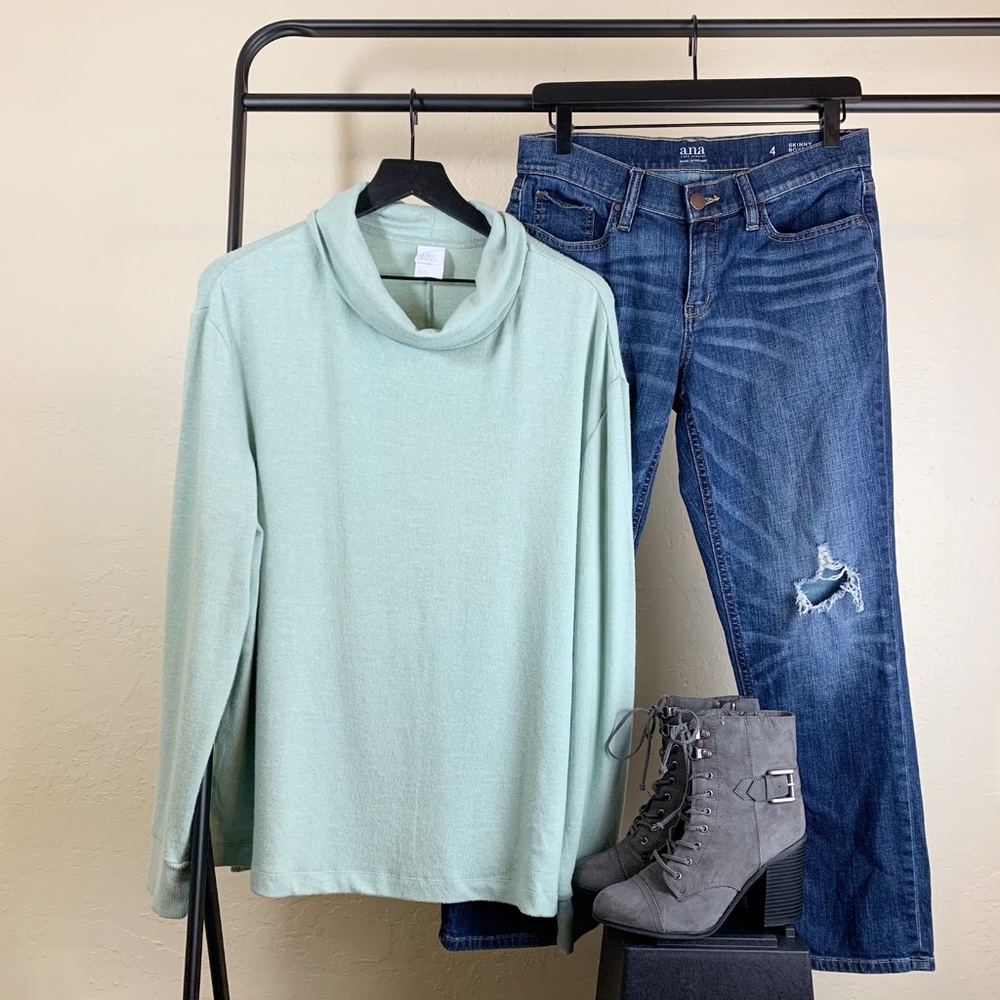 Stars above sweater large